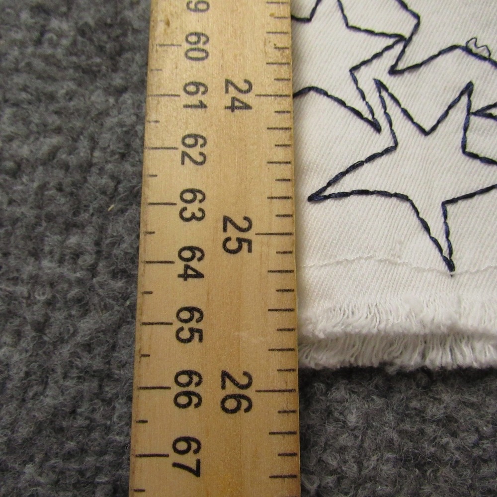 DG2 Pants Womens 24W White‎ Star Embroidered Cropped Raw Hem Stretch Jeans - Picture 9 of 14